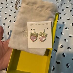 Kendra Scott Heart & Bow Earrings 🎀